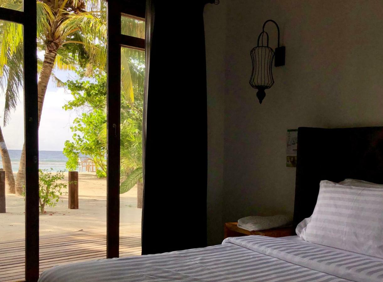 Atollkey Beach Villa Dhigurah  Buitenkant foto